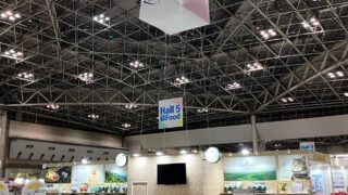 【施工事例】試食×バルーンで集客力アップ！ペットフードメーカーの体験型ブース（インターペット東京）